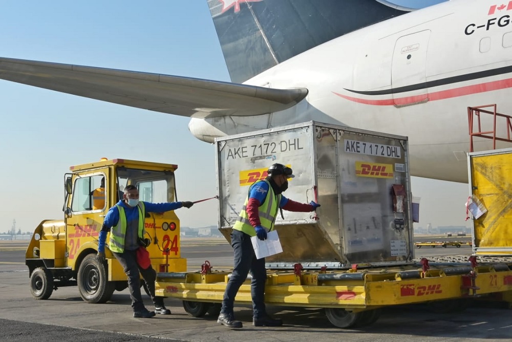 México recibió último embarque del año con vacunas contra Covid-19