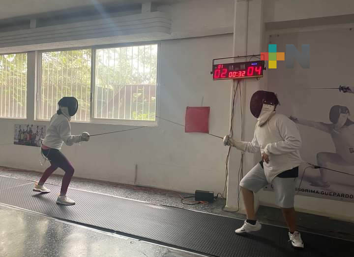 Guepardos de Minatitlán estarán presentes en Selectivo Nacional de Esgrima