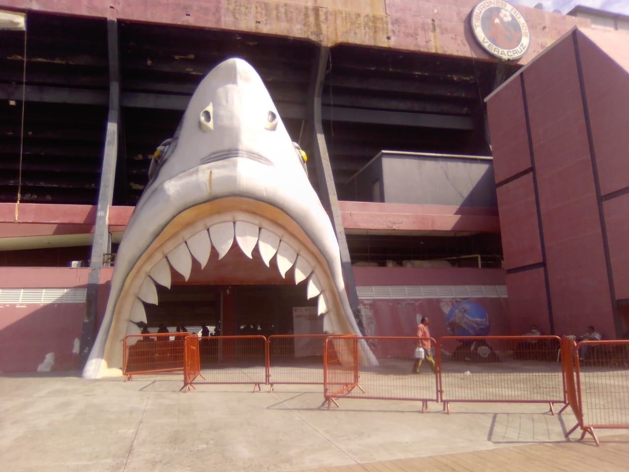 En Estadio «Pirata» Fuente inició vacunación de  refuerzo a población mayor de 60 años