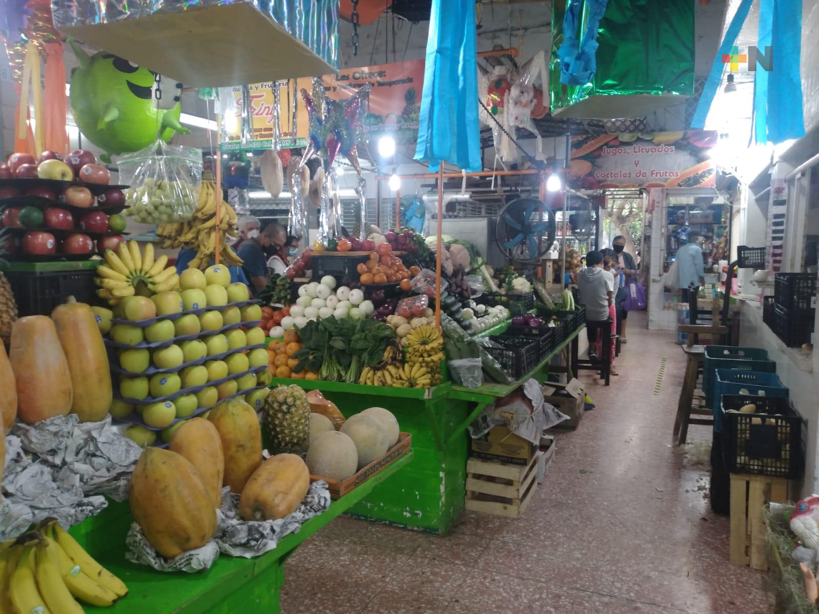 Familias veracruzanas ya se preparan para la cena de Navidad