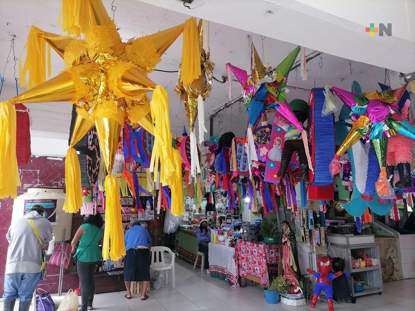 Cada vez hay menos vendedores y fabricantes de piñatas