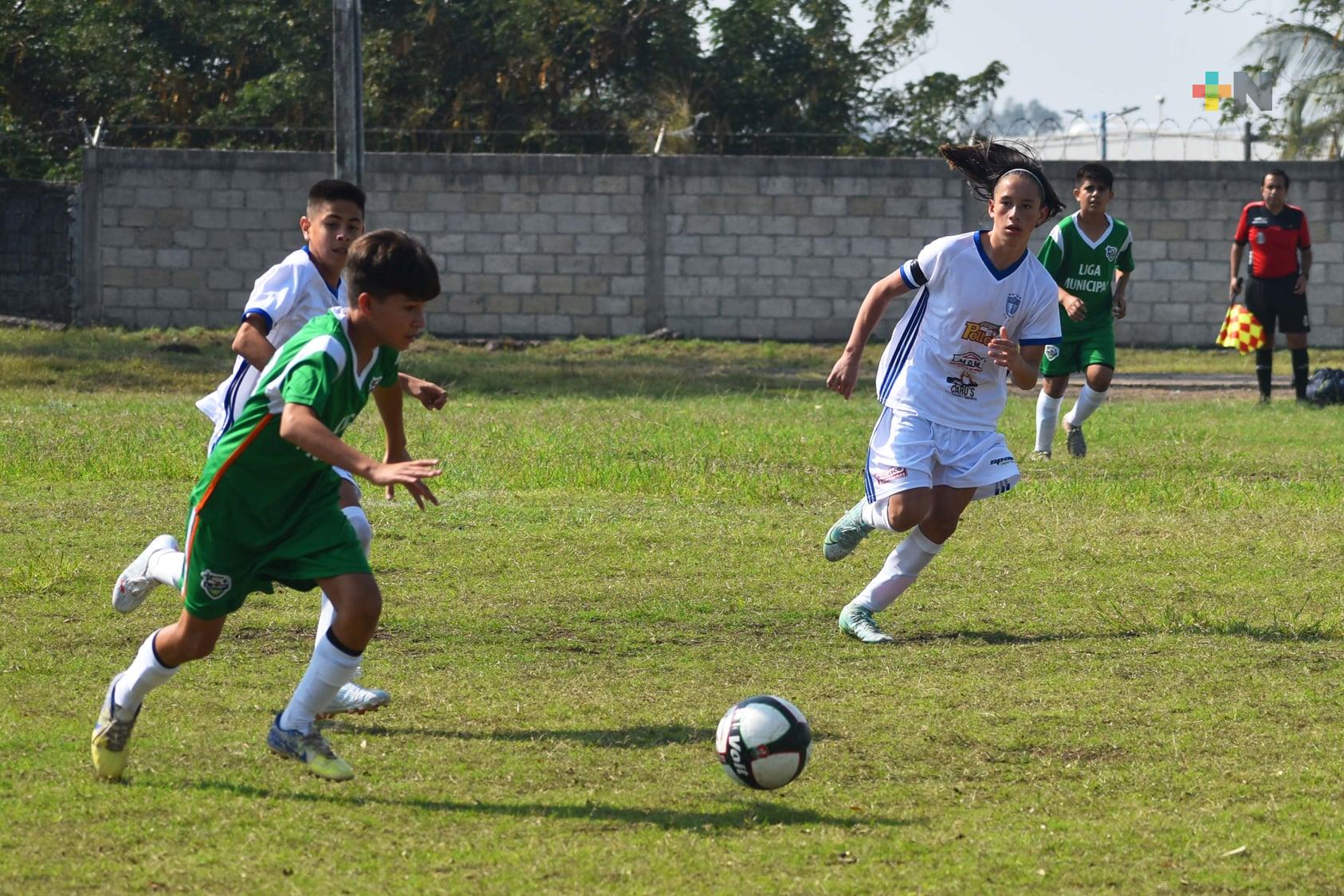 Selecciones de la Municipal debutaron triunfando en la Liga Nacional Juvenil