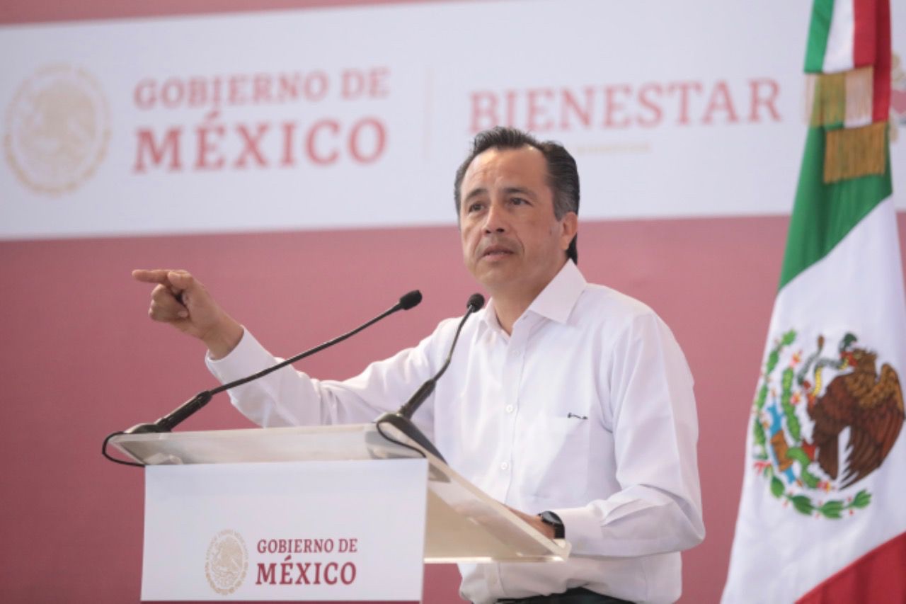 A los “adelantados” al 2024, Cuitláhuac García les pide se pongan a trabajar para consolidar la Transformación