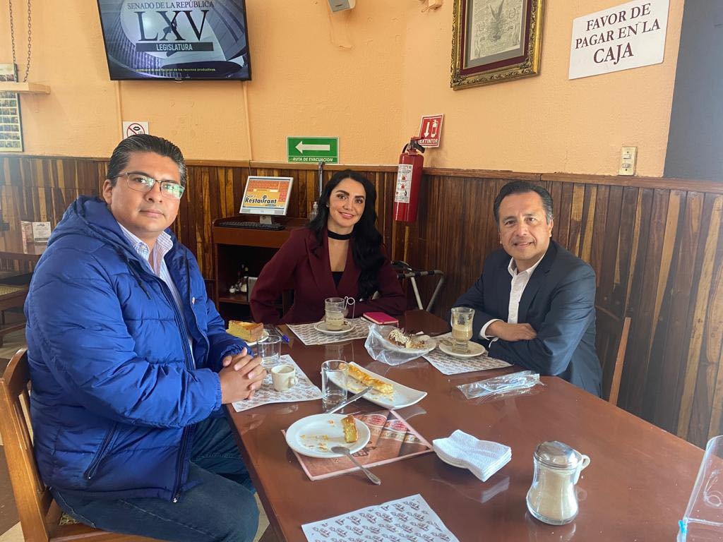 Cuitláhuac García a favor de que el INE valide el millón de firmas veracruzanas para la realización de la Revocación de Mandato