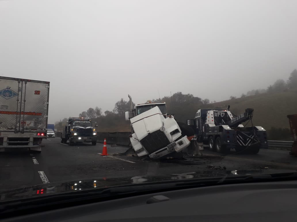 Accidente en autopista Perote-Xalapa