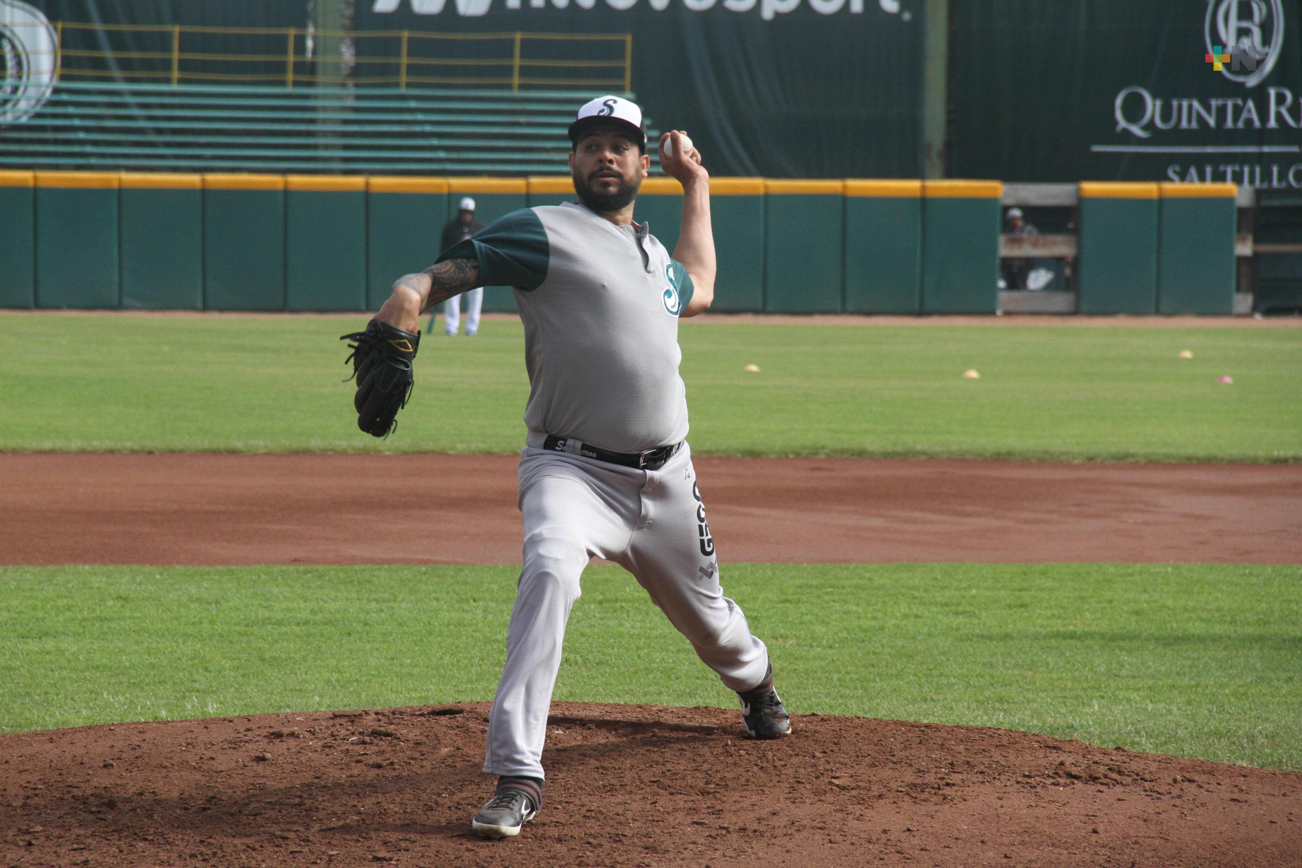 El pitcher Alejandro Soto, se une al Águila de Veracruz