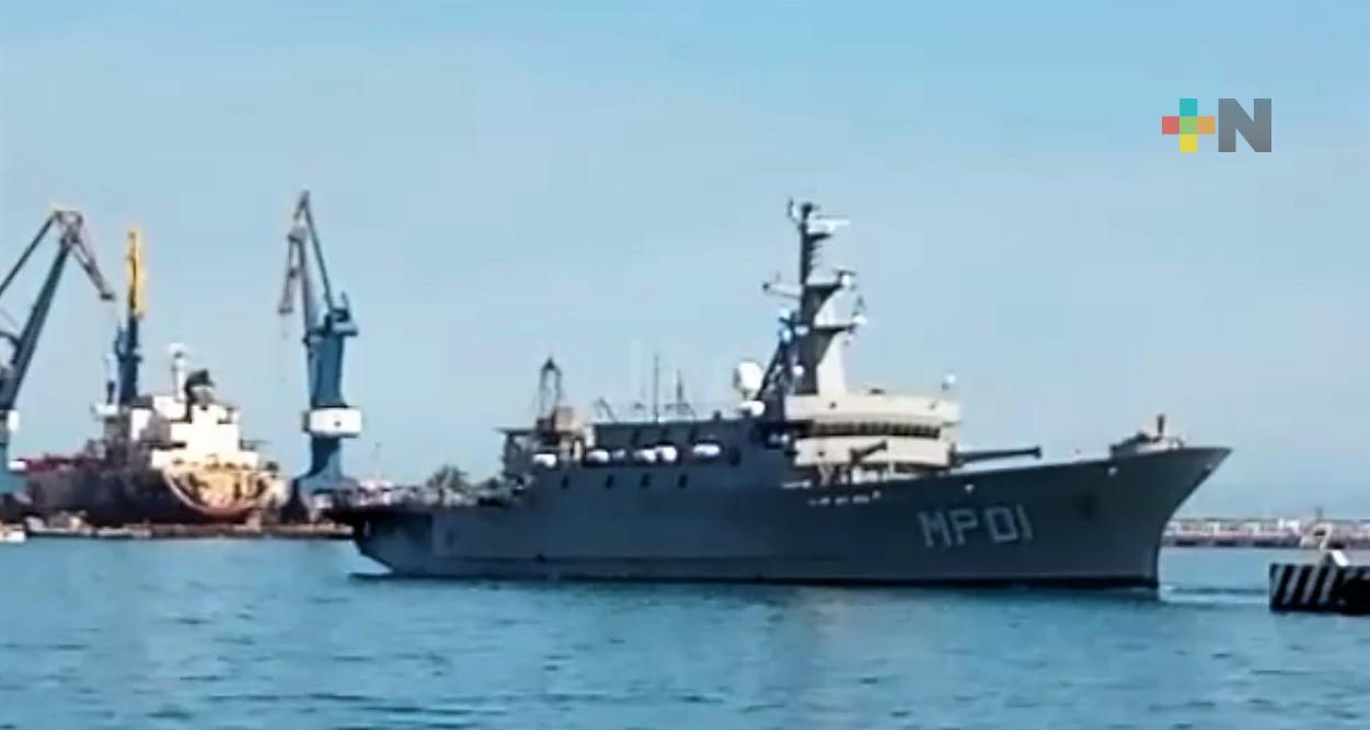 Buque ARM Huatusco navega rumbo a Cuba