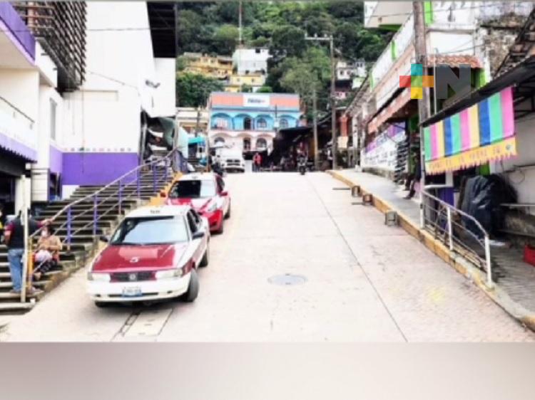 Tránsito estatal en coordinación con ayuntamiento de Chicontepec reorganizará vialidad