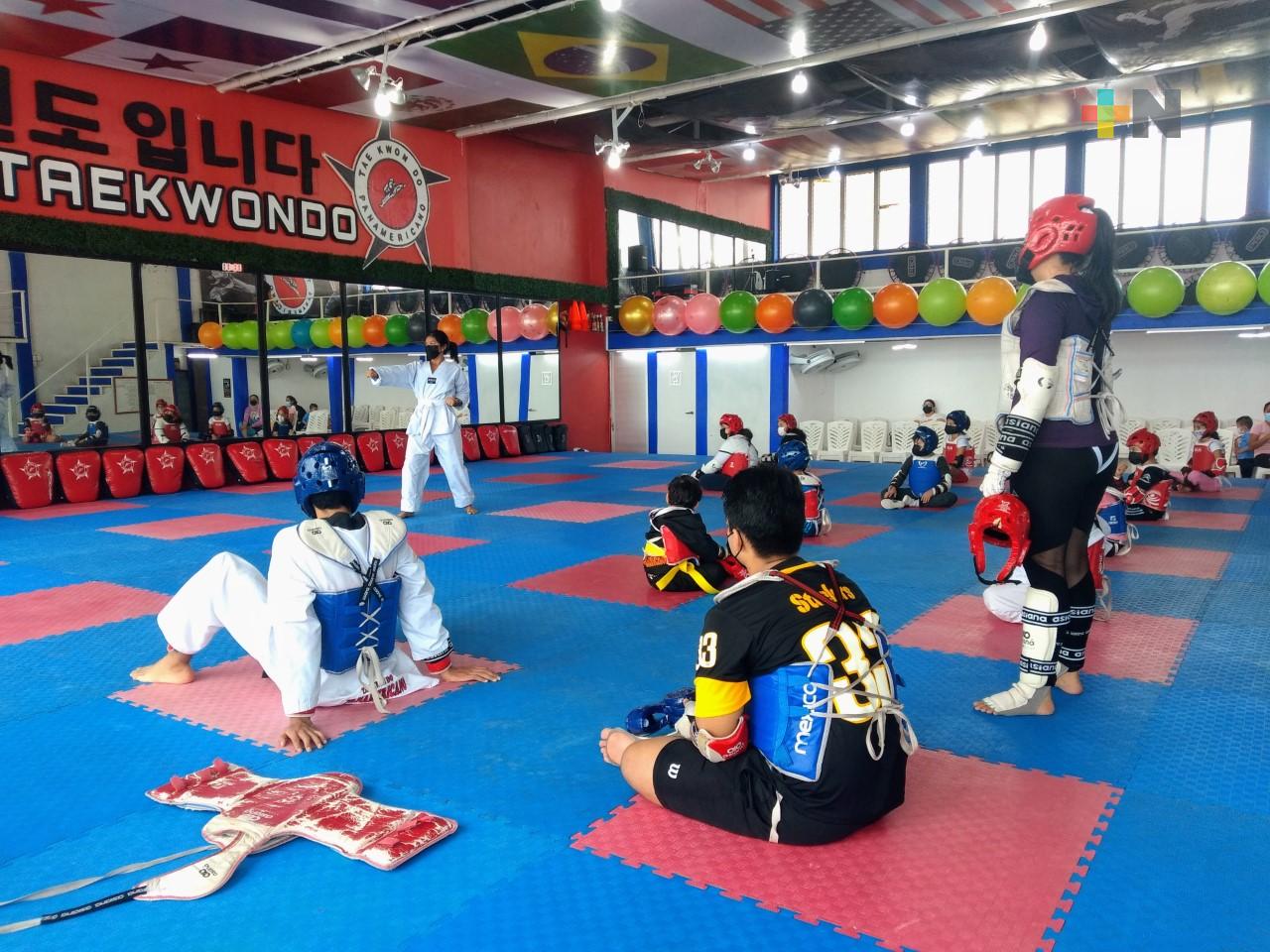 20 artemarcialistas de Coatza acudirán a Copa Fortín