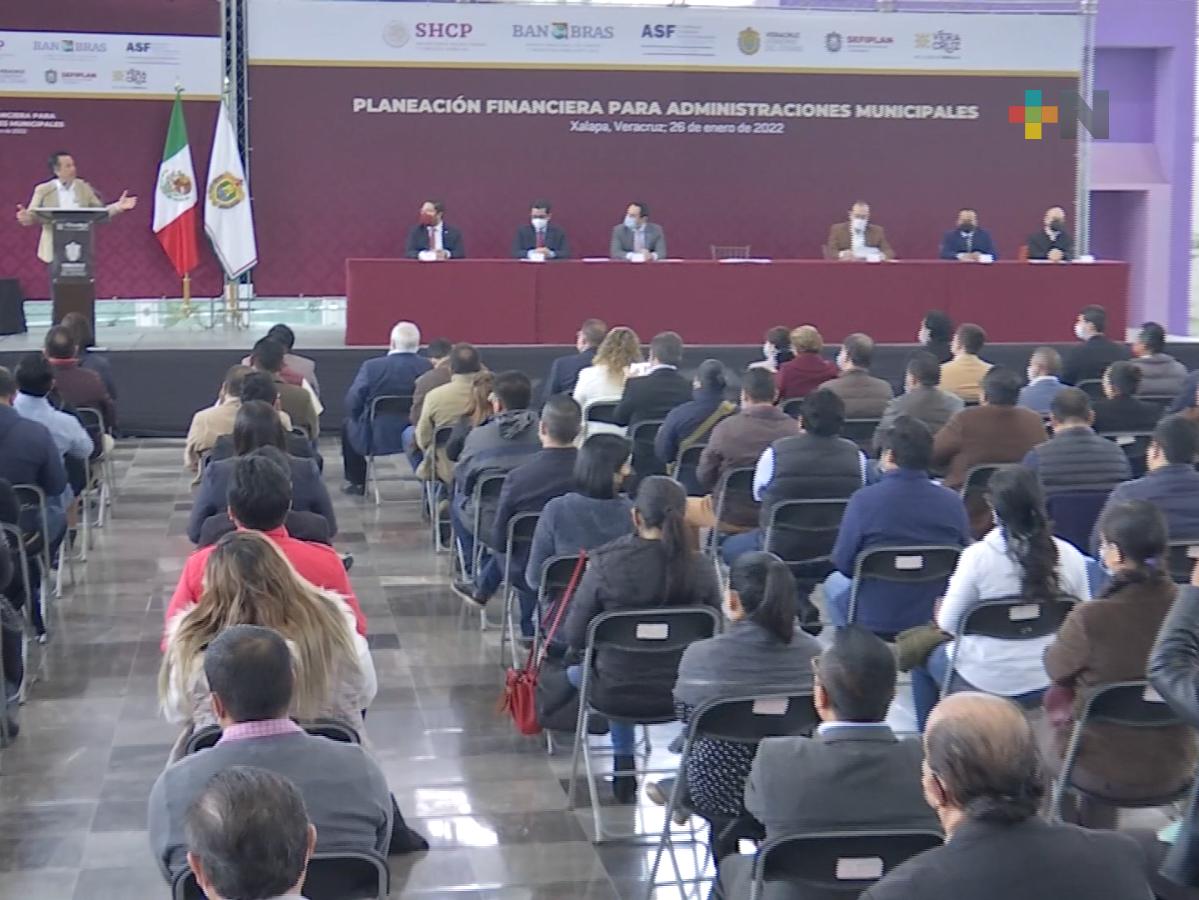 Se efectuó la mesa «Planeación Financiera para Administraciones Municipales»
