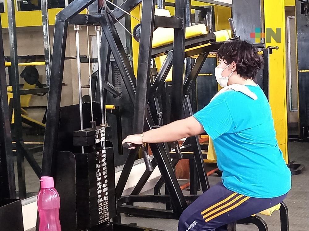 Incrementa afluencia de personas en gimnasios de Coatzacoalcos