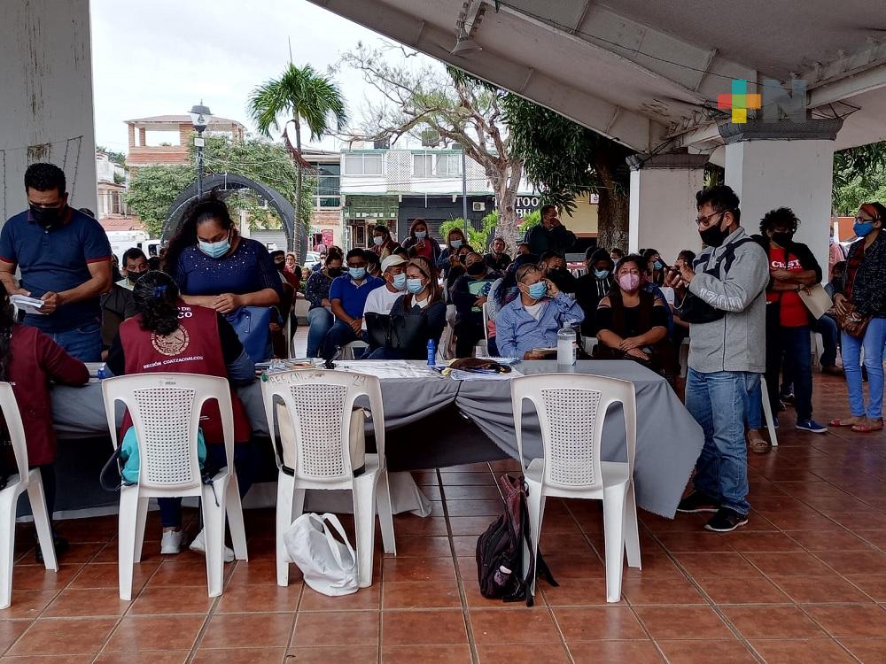 Inició pago de pensiones Bienestar en Coatzacoalcos