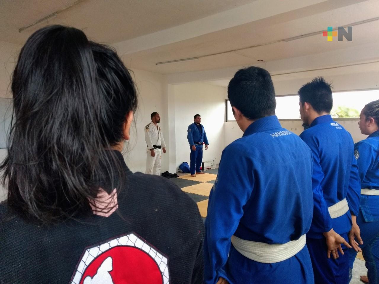 En Coatza, realizaron Taller de Jiujitsu Fight System