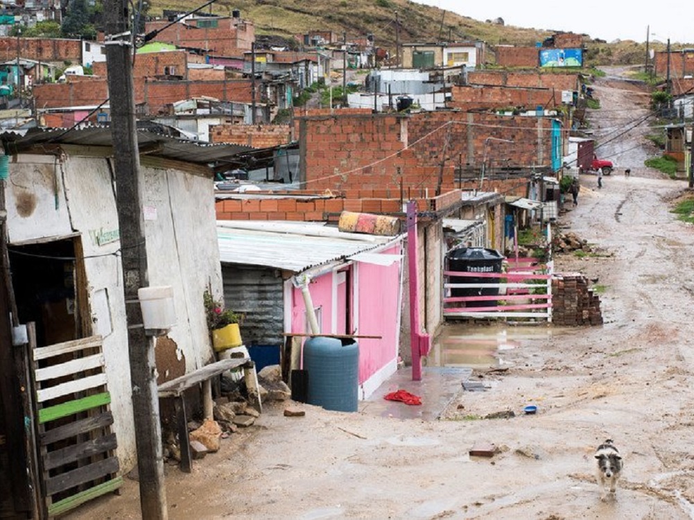 Pobreza extrema en América Latina sube al 13,8% a niveles de hace 27 años