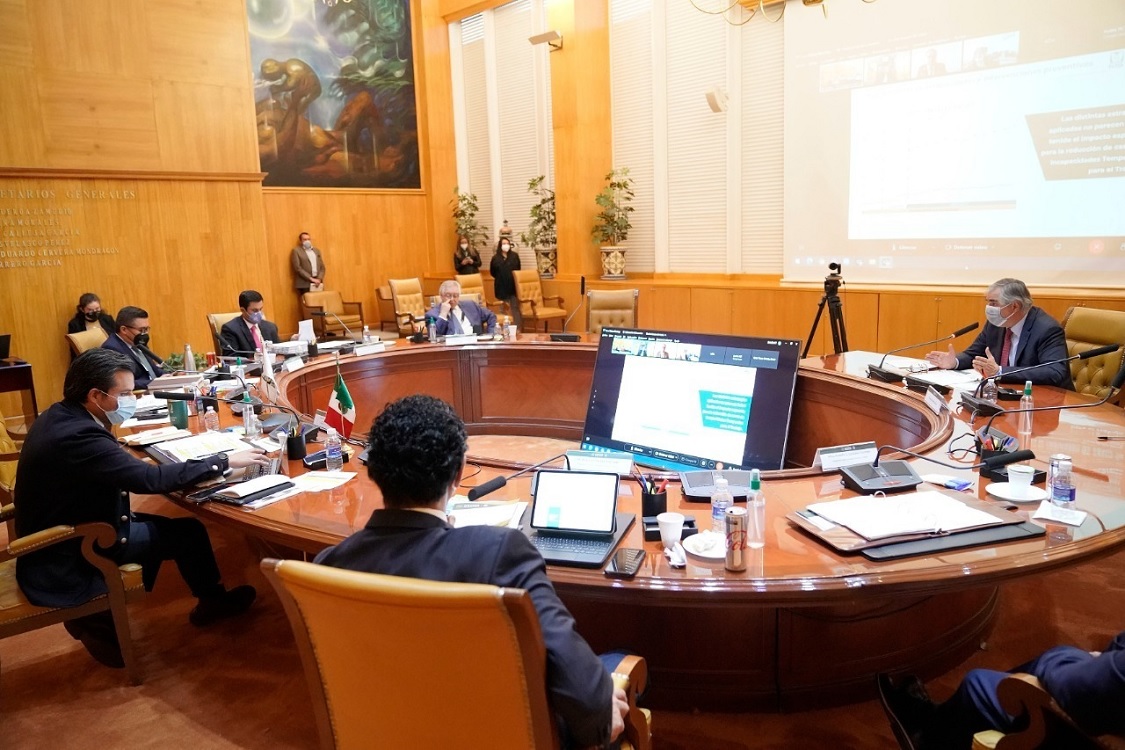 Presentan ante Consejo Técnico del IMSS estrategia institucional ante la variante ómicron