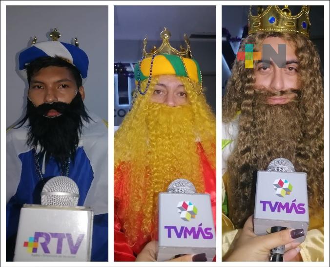 Reyes Magos visitan delegación de RTV en Coatzacoalcos