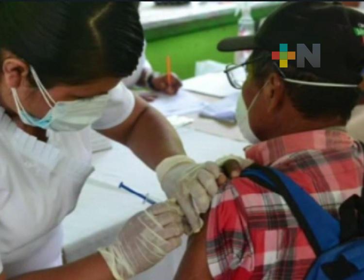 Este domingo continuará vacunación antiCovid en Huayacocotla