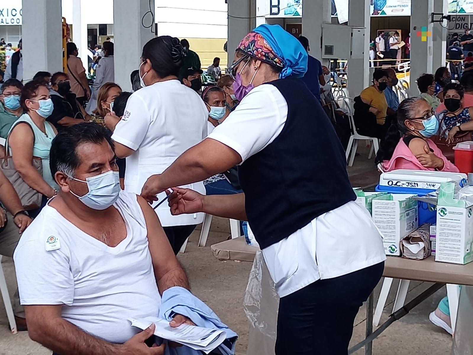 Próxima semana continuará vacunación de refuerzo en el estado de Veracruz