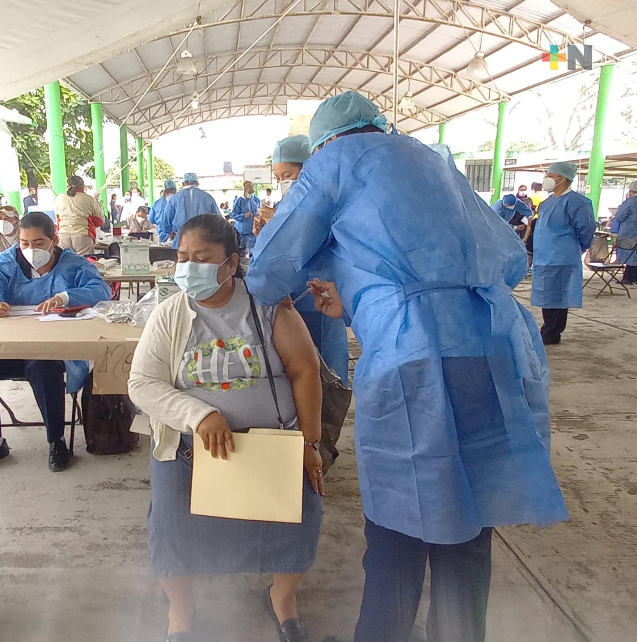 Continúa la vacunación AntiCovid en Martínez de la Torre