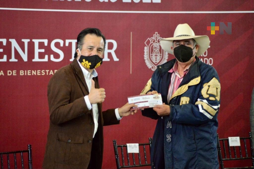 Derrama económica de 60 mmdp, por programas sociales, equivale a la mitad del presupuesto de Veracruz en un año