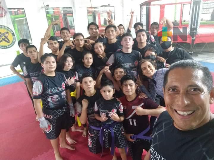 En mayo, Coatza recibirá torneo de artes marciales mixtas y kickboxing