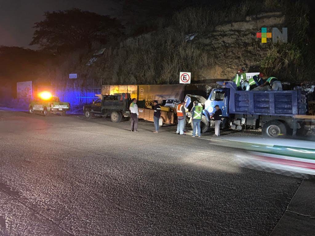 Inició reparación y bacheo de avenidas de Xalapa