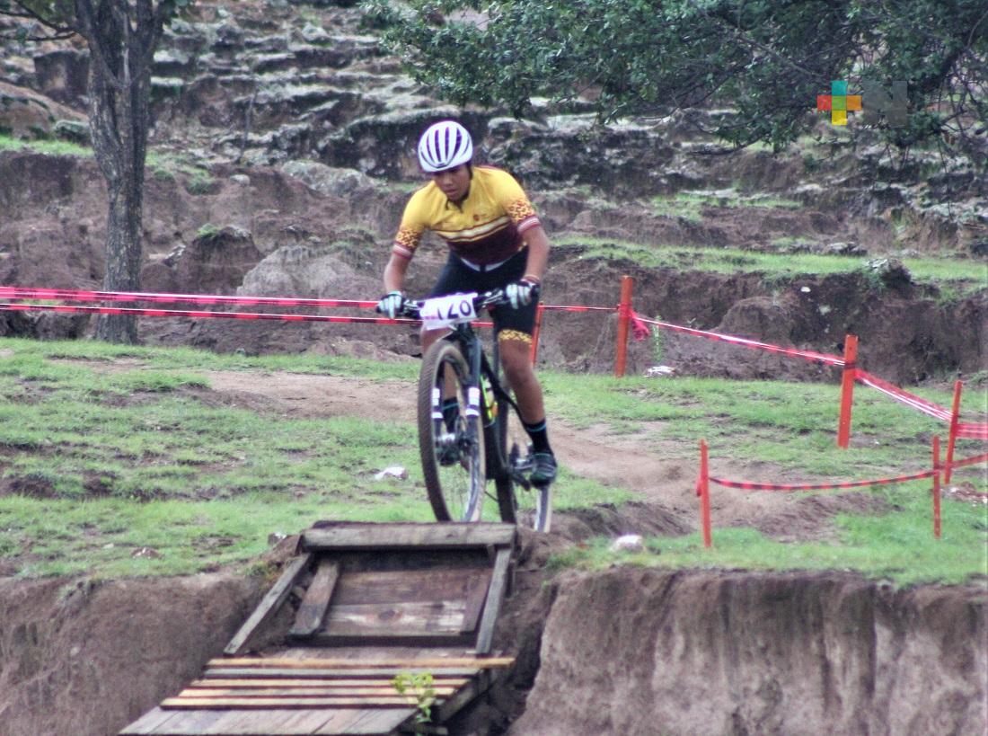 Asisten ciclistas veracruzanos al Nacional de Montaña, en Hidalgo