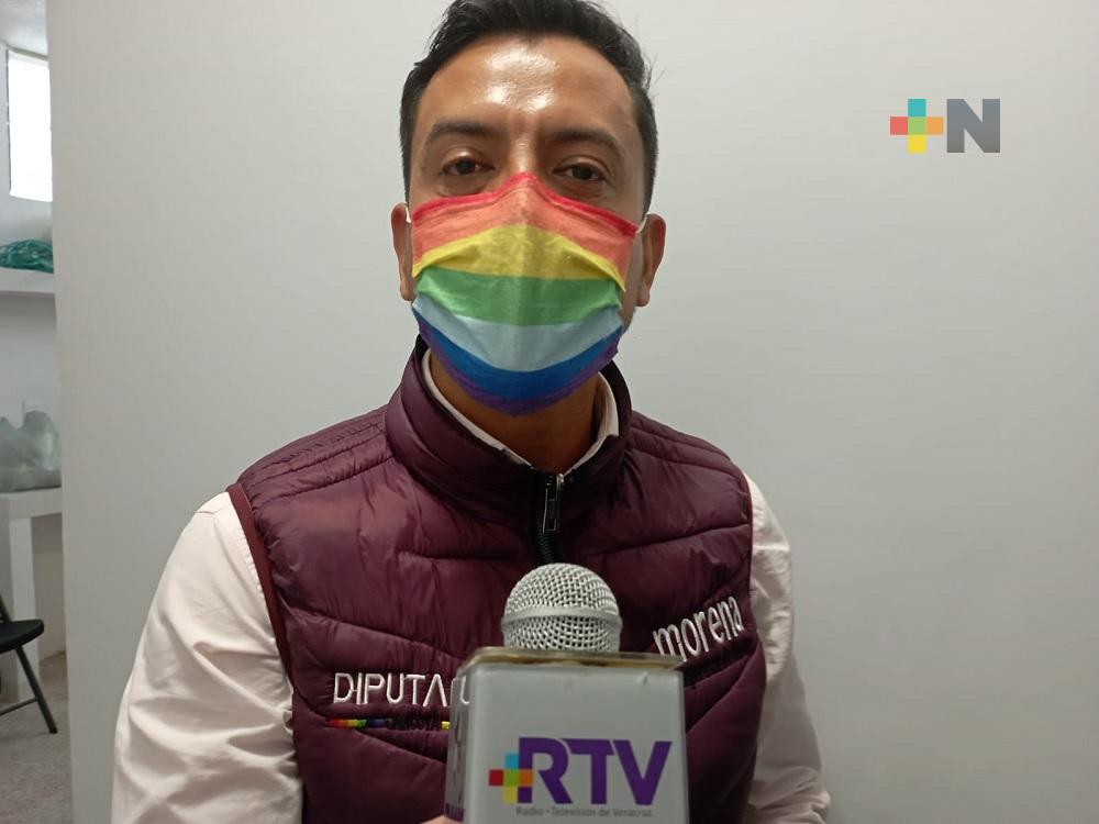 Diputado Durán Chincoya pide a comunidad lésbico-gay no se deje utilizar por partidos políticos