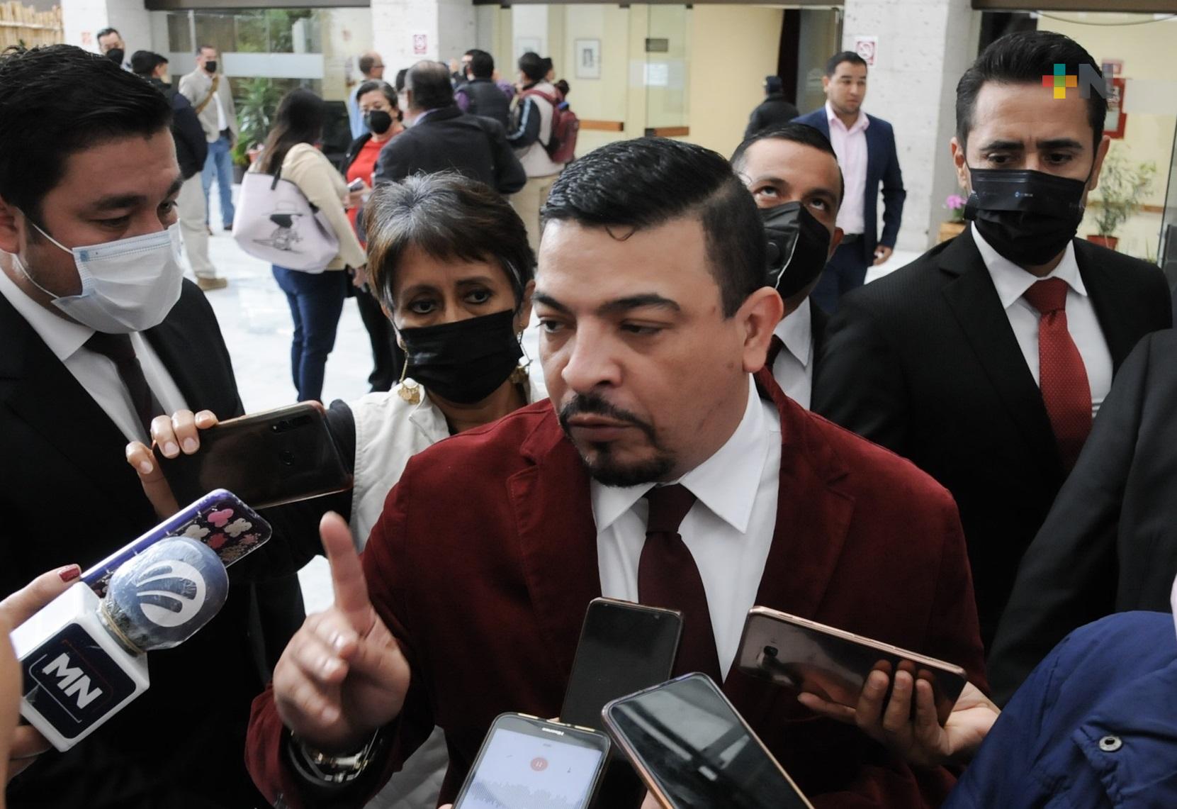 Sin confirmarse el supuesto contagio de Covid-19 del diputado Gómez Cazarín