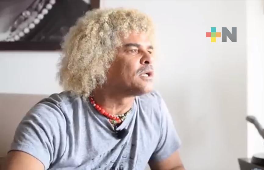 «Pibe» Valderrama se vestirá de Tiburón en el partido ante Club América