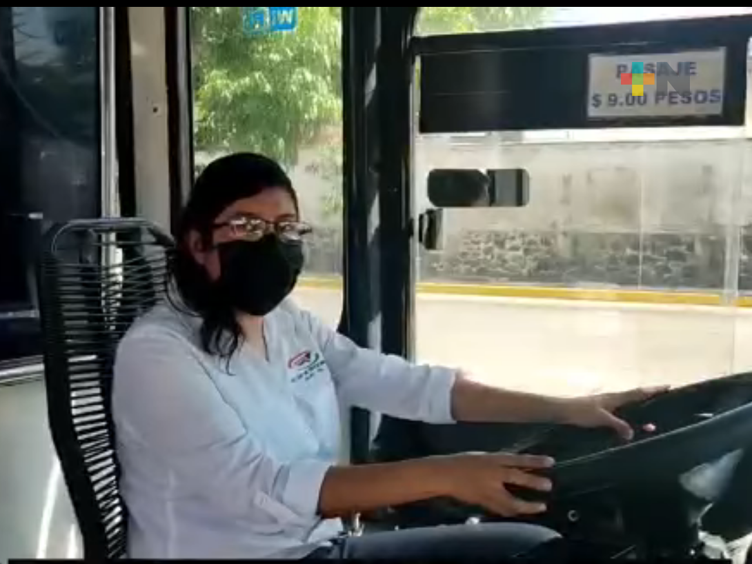 Implementan Transporte Mujer Segura en Xalapa