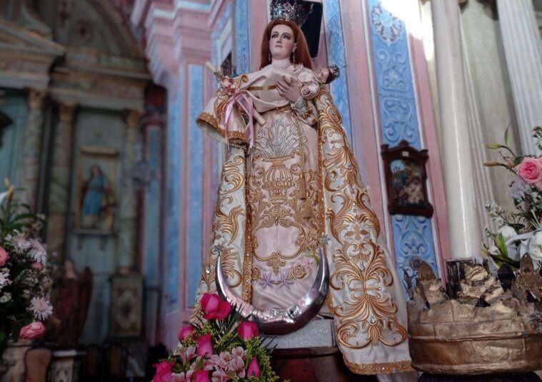 Presenta IVEC charla sobre las festividades en honor a la Virgen de la Candelaria