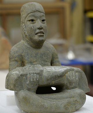 El Señor de Las Limas esculpido con serpentina antigorita