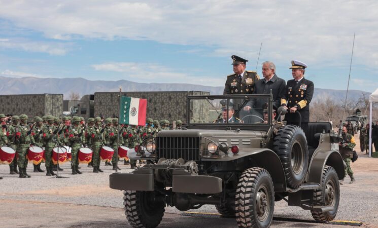 Apoyo de Fuerzas Armadas en transformación de México es fundamental y estratégico: AMLO