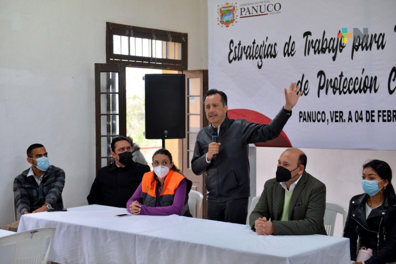 Preside Gobernador reunión de estrategias de trabajo para unidades municipales de PC