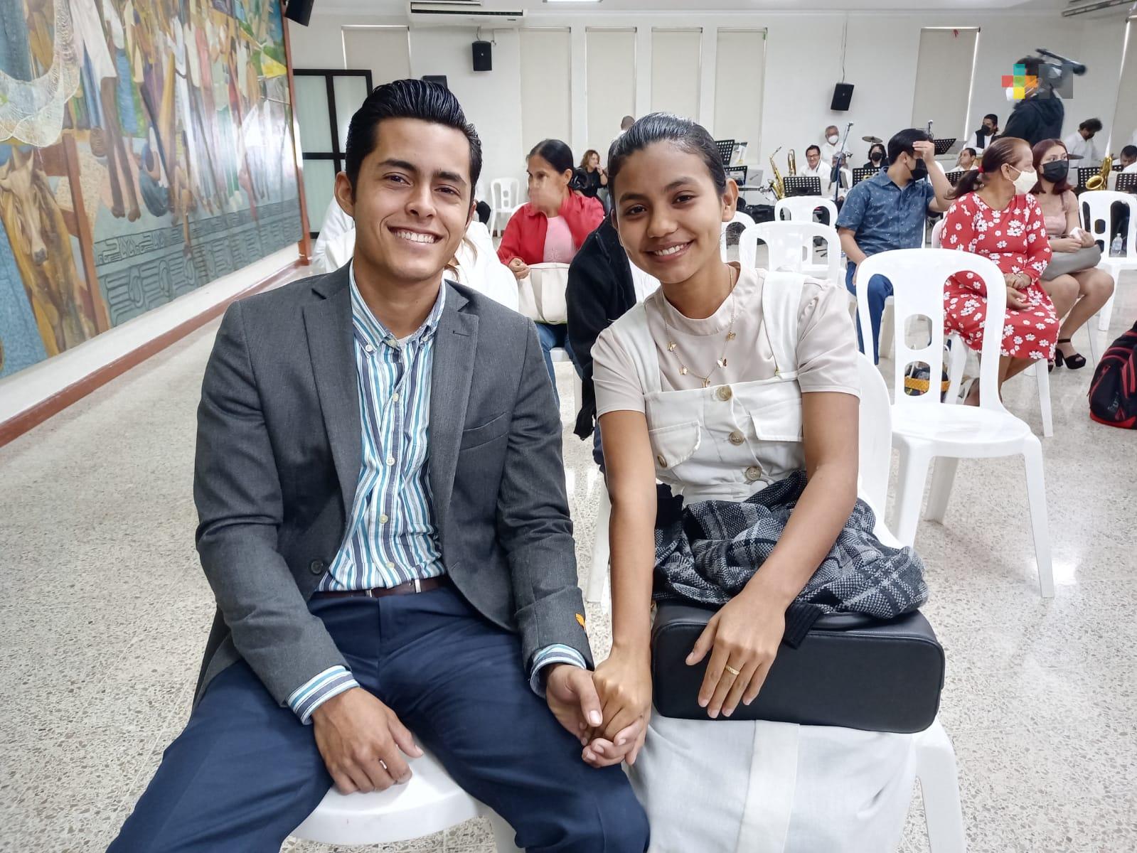 En Coatzacoalcos se llevó a cabo la campaña de bodas colectivas