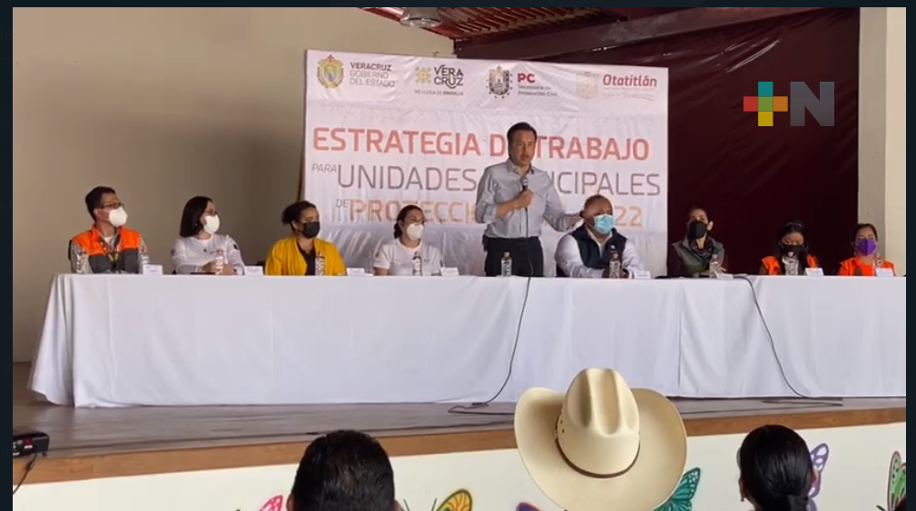 Clausura  Gobernador taller de Protección Civil para municipios en Otatitlán