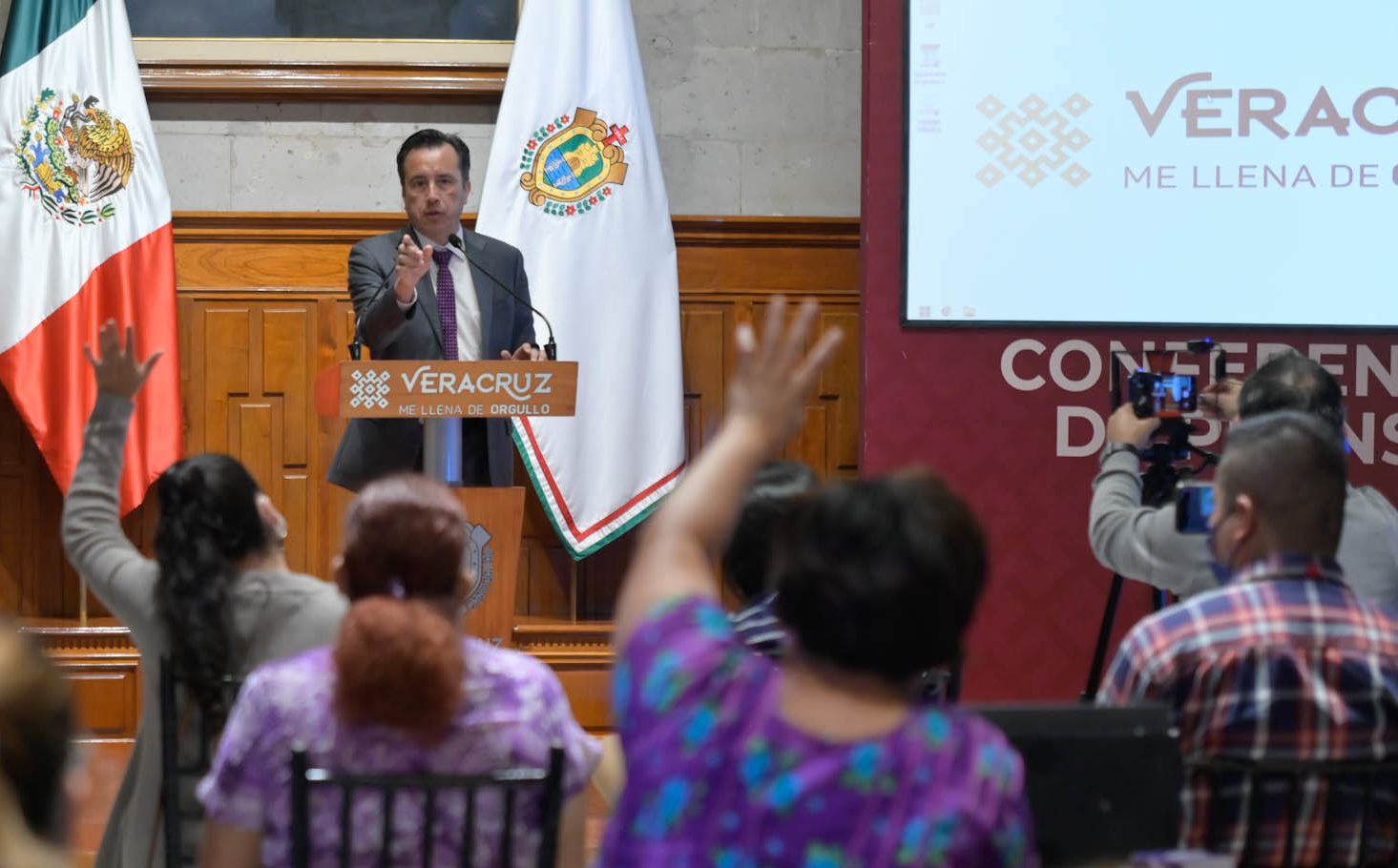 «No le voy hacer el juego a mis opositores»: Gobernador de Veracruz