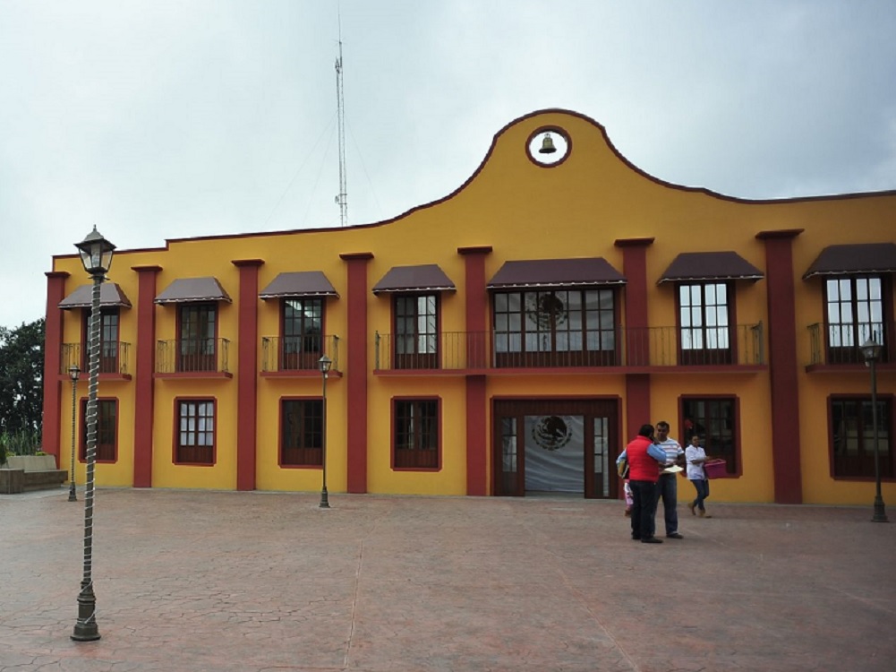 Ayuntamiento de Tlalnelhuayocan designa enlace municipal ante Sedesol