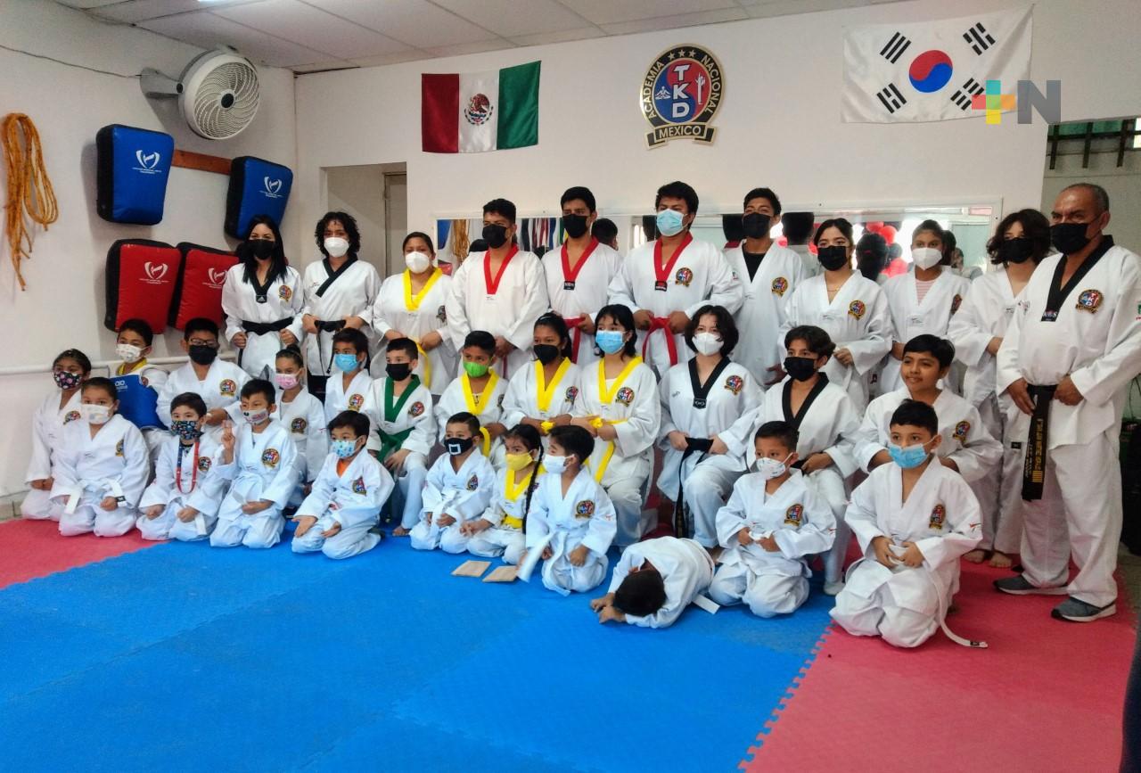 Inauguran Academia Nacional de Taekwondo Poniente Coatzacoalcos