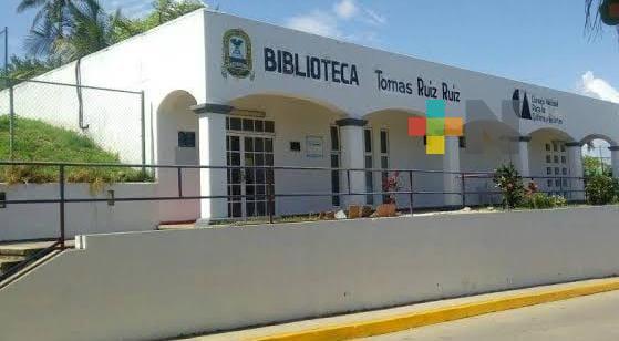 Municipio de Coatza traslada a niños de los ejidos a leer en blibiotecas