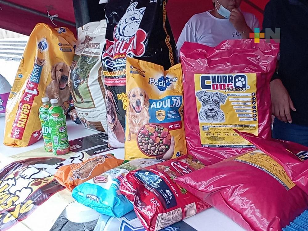 Realizan en Coatzacoalcos el primer «Croquetón Perrón»
