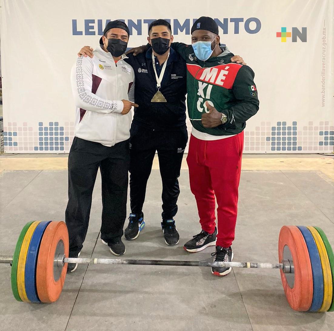 Halterista Carlos Montoya avanzó a fase regional de Juegos Conade