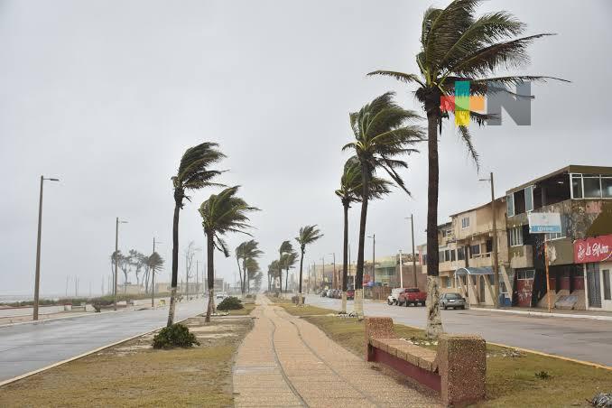Este miércoles el día más caluroso de la temporada, jueves entra frente frío #39
