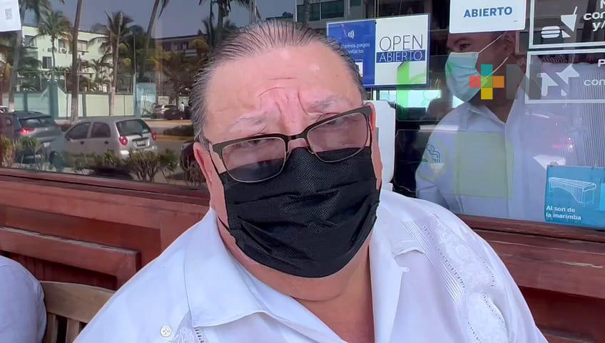 Carnaval de Veracruz no beneficia a los meseros de la ciudad