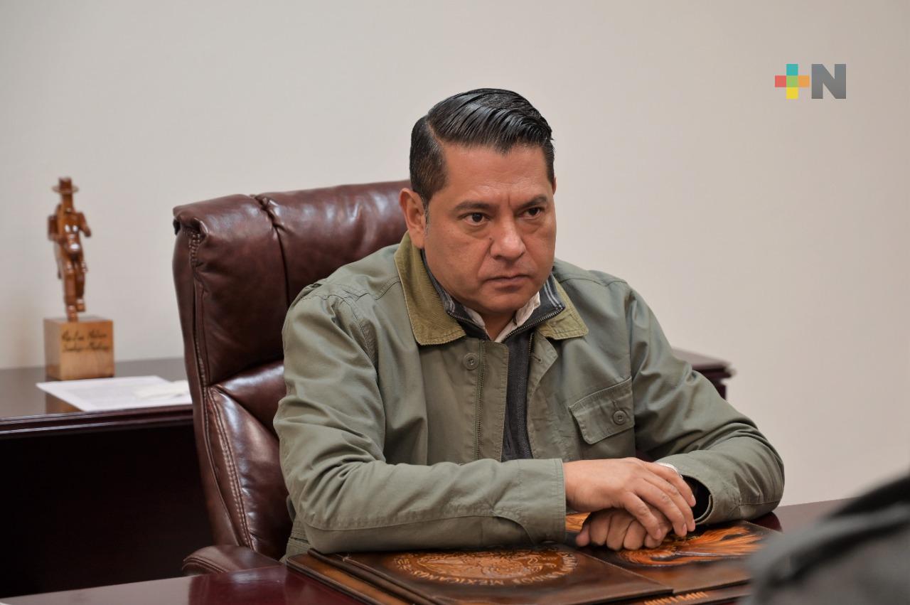 Cumplen autoridades municipales con entrega de información al Congreso