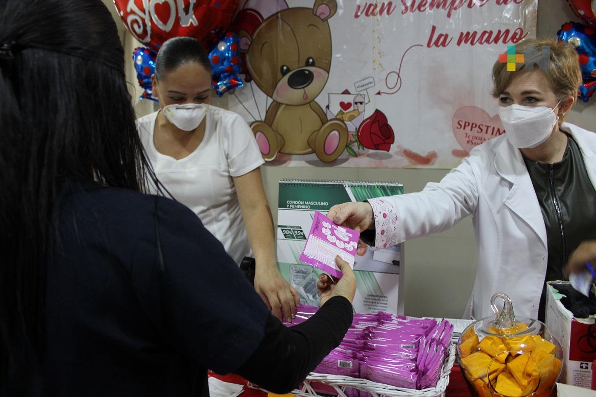 Realiza UMAE HE #14 concientización sobre uso del condón: IMSS Veracruz Norte