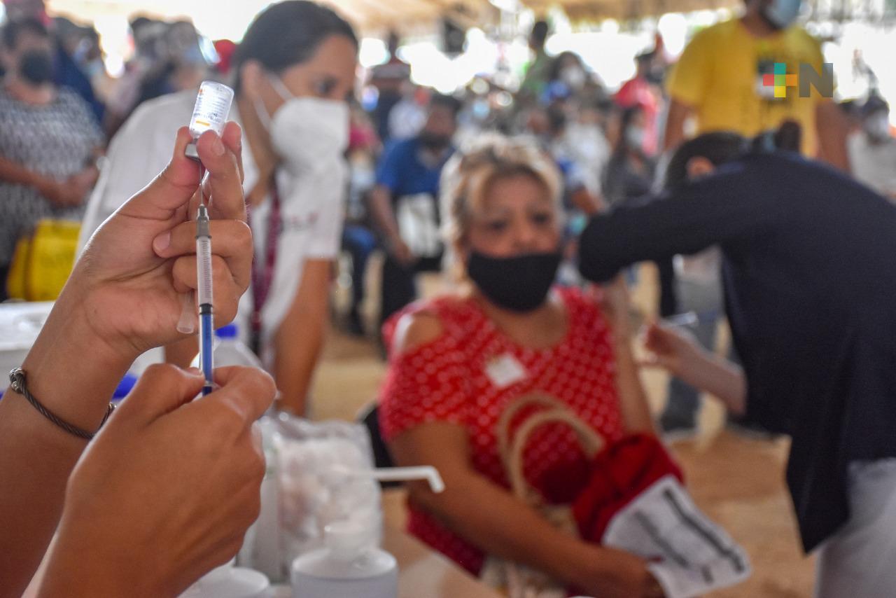 Jornadas de vacunación contra Covid-19 continuarán pese a veda electoral