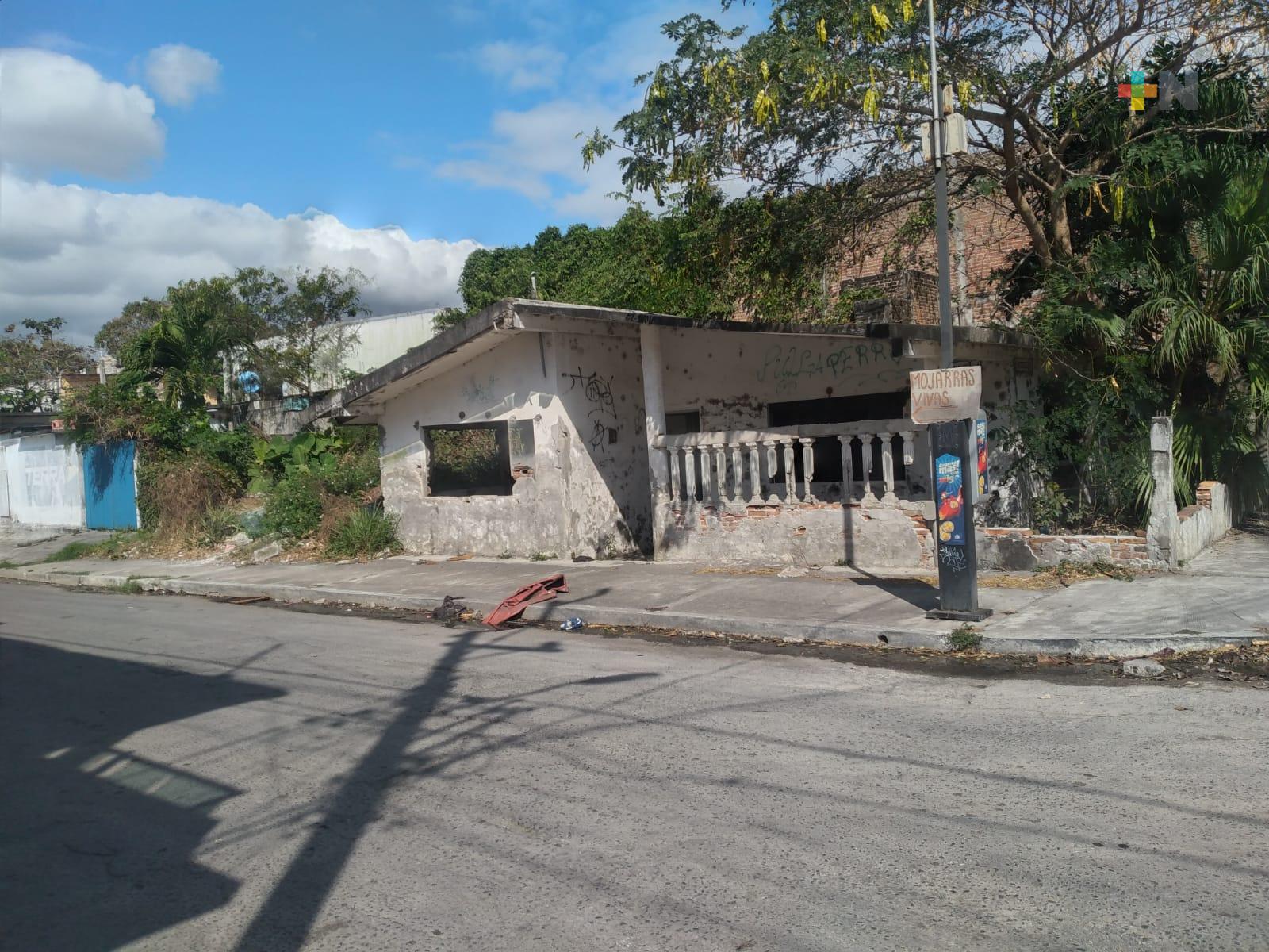 Delincuentes usan casa abandonada como refugio, piden intervención de autoridades boqueñas