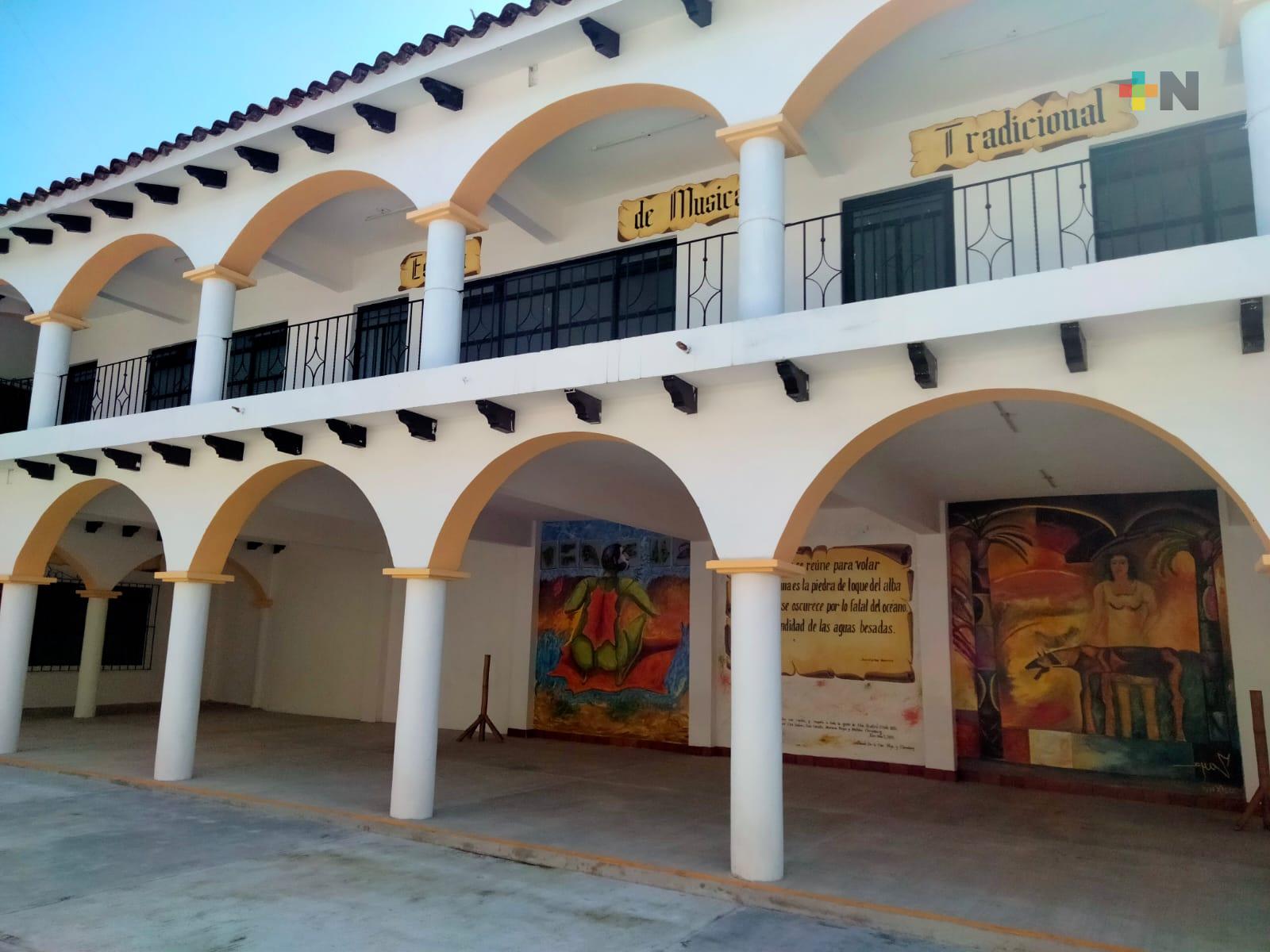 Talleres de música tradicional, pintura y otras actividades culturales ofrecen en Xico
